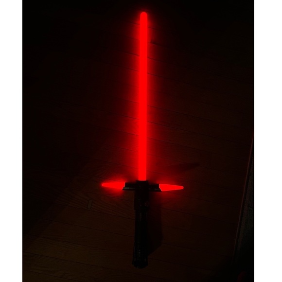 Disney Star Wars The Force Awakens Kylo Ren Electronic Lightsaber Exclusive Toy - Picture 3 of 5